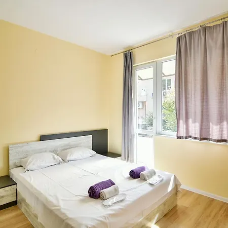 Budget 2br Location Apartment *