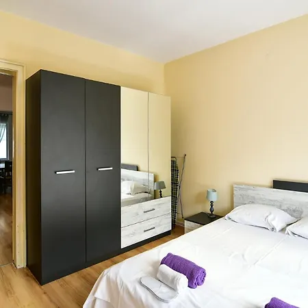 Budget 2br Location Varna